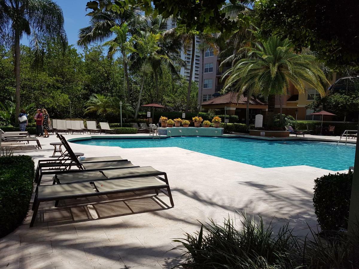 Yacht Club Aventura 2Br + 2Ba Apartamento Miami Exterior foto