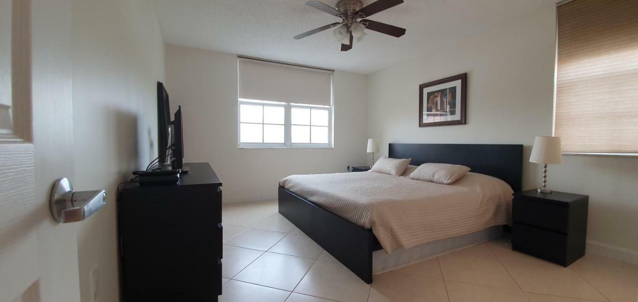 Yacht Club Aventura 2Br + 2Ba Apartamento Miami Exterior foto